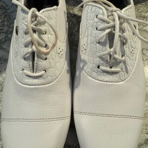 Womens Golf Shoes Dry Joy size 8M - New